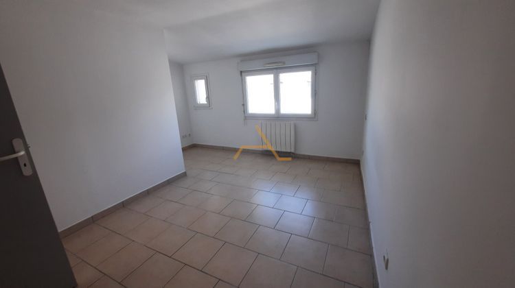 Ma-Cabane - Location Appartement CLEON D'ANDRAN, 40 m²