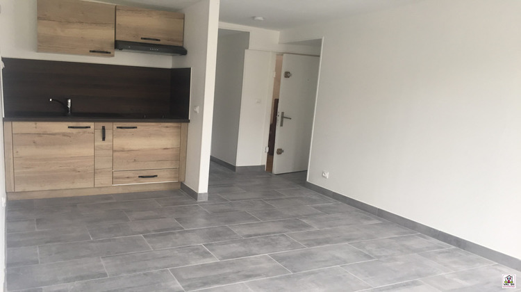 Ma-Cabane - Location Appartement Clermont, 31 m²