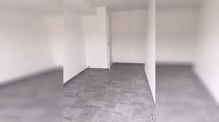 Ma-Cabane - Location Appartement Clermont, 31 m²