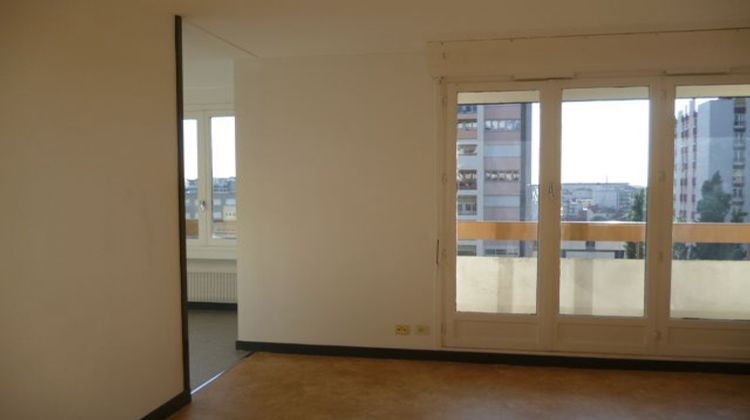Ma-Cabane - Location Appartement CLERMONT-FERRAND, 30 m²