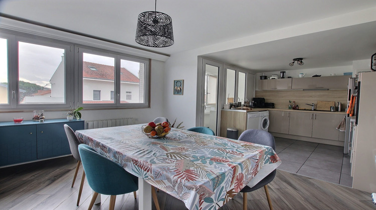 Ma-Cabane - Location Appartement Clermont-Ferrand, 66 m²