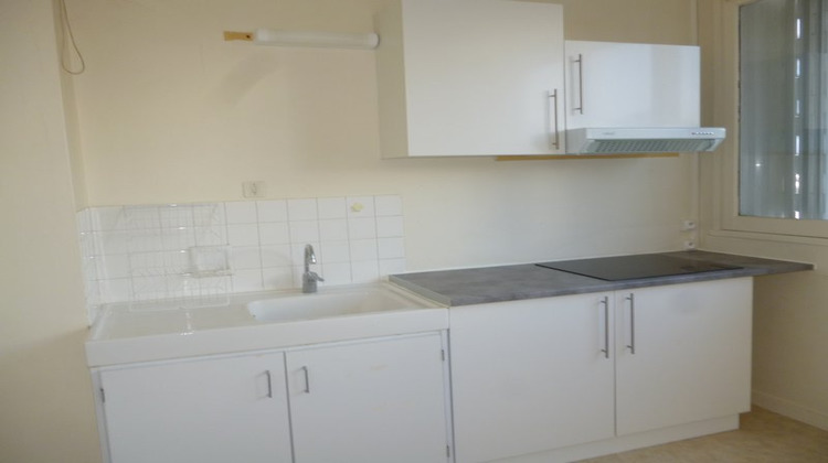 Ma-Cabane - Location Appartement CLERMONT-FERRAND, 45 m²