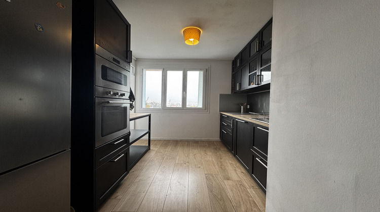 Ma-Cabane - Location Appartement Clermont-Ferrand, 81 m²