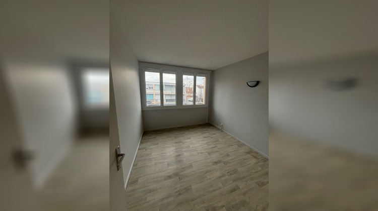 Ma-Cabane - Location Appartement CLERMONT-FERRAND, 47 m²