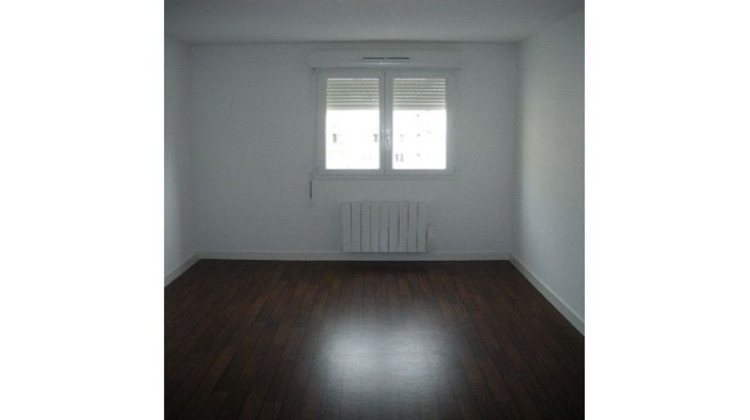 Ma-Cabane - Location Appartement Clermont-Ferrand, 67 m²