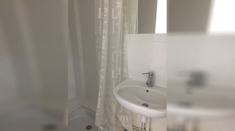 Ma-Cabane - Location Appartement Clermont-Ferrand, 17 m²