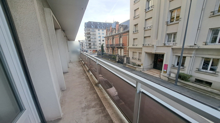 Ma-Cabane - Location Appartement CLERMONT FERRAND, 53 m²