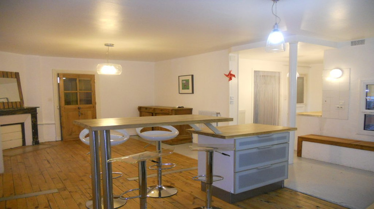 Ma-Cabane - Location Appartement Clermont-Ferrand, 179 m²