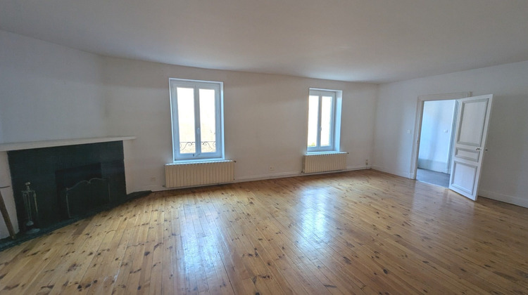 Ma-Cabane - Location Appartement Clermont-Ferrand, 179 m²