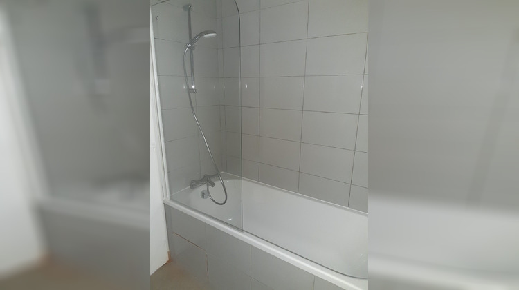 Ma-Cabane - Location Appartement Clermont-Ferrand, 69 m²