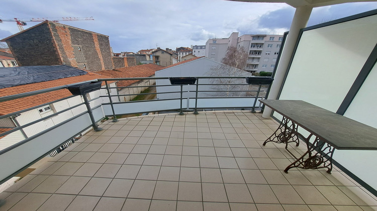 Ma-Cabane - Location Appartement Clermont-Ferrand, 67 m²