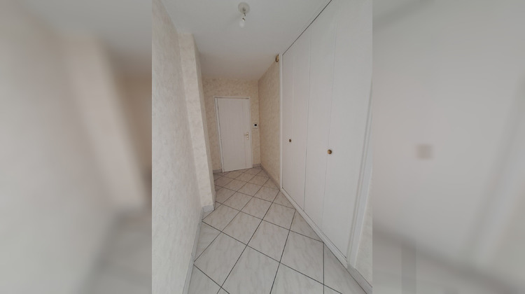 Ma-Cabane - Location Appartement CLERMONT FERRAND, 76 m²
