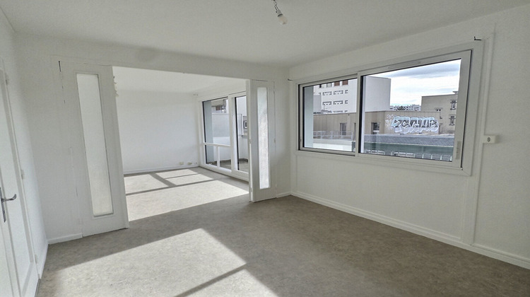 Ma-Cabane - Location Appartement CLERMONT-FERRAND, 57 m²