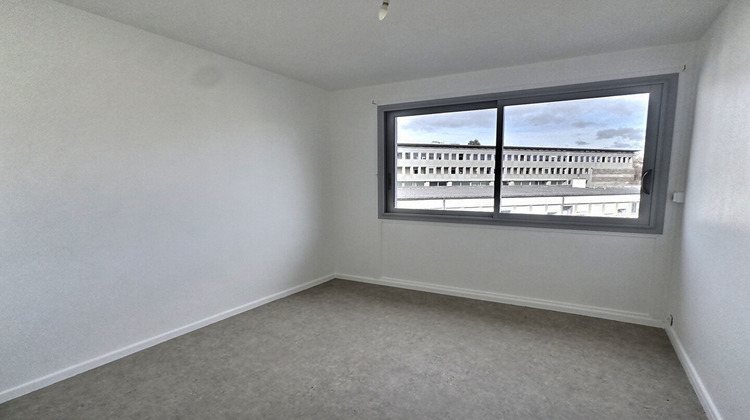 Ma-Cabane - Location Appartement CLERMONT-FERRAND, 57 m²