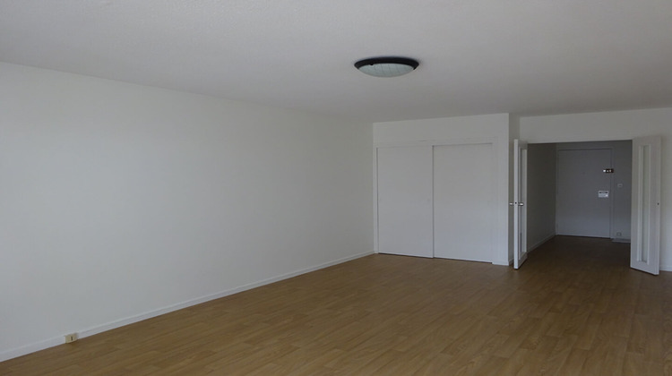 Ma-Cabane - Location Appartement CLERMONT-FERRAND, 69 m²