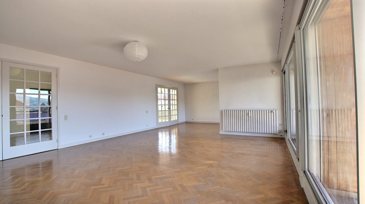 Ma-Cabane - Location Appartement Clermont-Ferrand, 200 m²