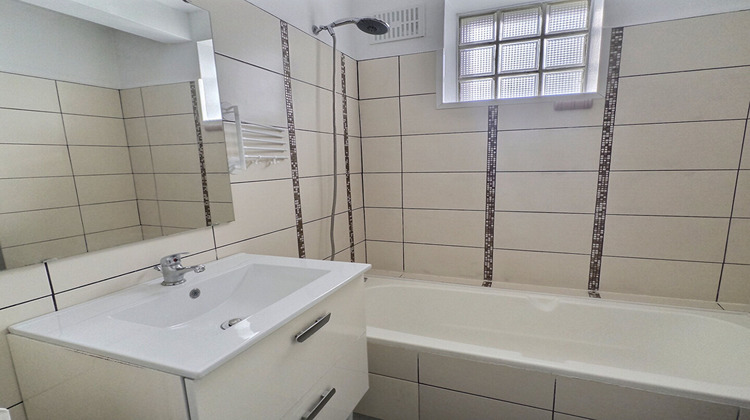 Ma-Cabane - Location Appartement CLERMONT-FERRAND, 56 m²