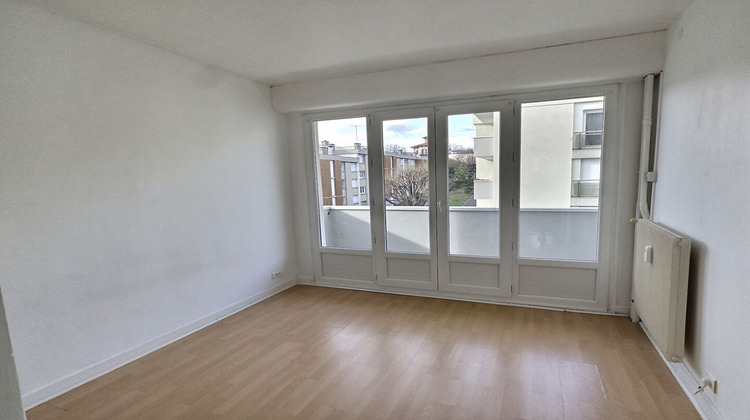 Ma-Cabane - Location Appartement CLERMONT-FERRAND, 56 m²