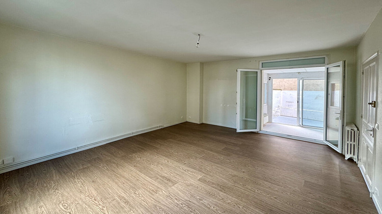 Ma-Cabane - Location Appartement CLERMONT-FERRAND, 72 m²