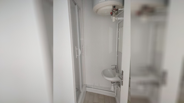 Ma-Cabane - Location Appartement CLERMONT FERRAND, 23 m²