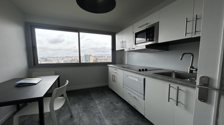 Ma-Cabane - Location Appartement Clermont-Ferrand, 56 m²