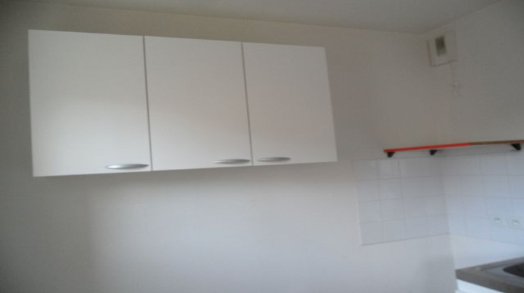 Ma-Cabane - Location Appartement CLERMONT-FERRAND, 28 m²