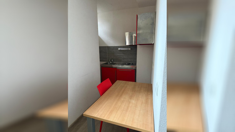 Ma-Cabane - Location Appartement CLERMONT-FERRAND, 28 m²
