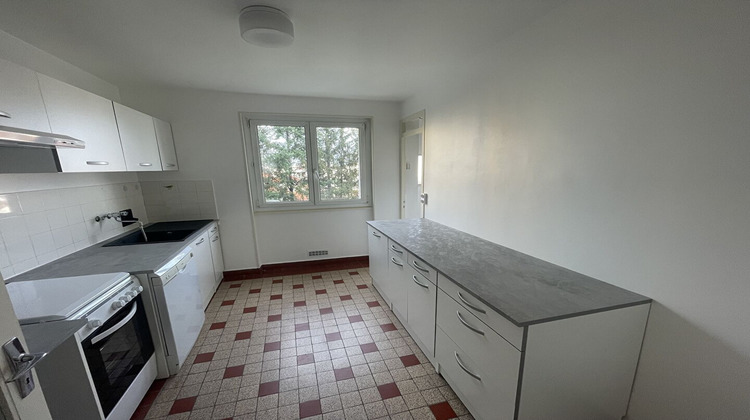 Ma-Cabane - Location Appartement CLERMONT-FERRAND, 68 m²