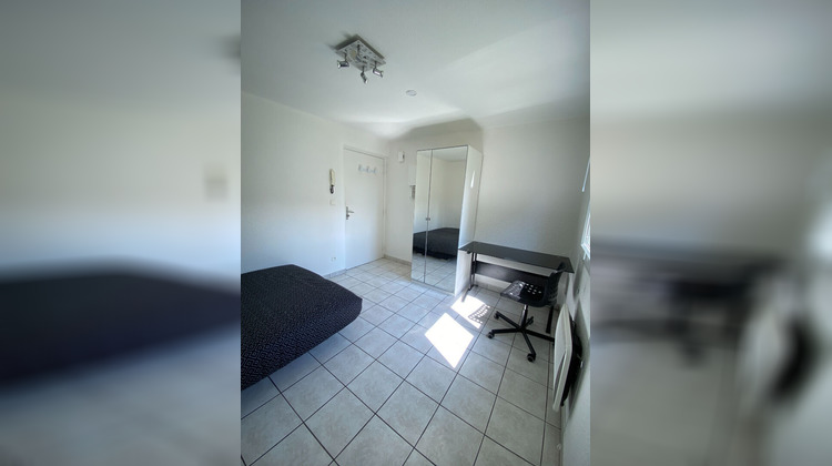 Ma-Cabane - Location Appartement CLERMONT-FERRAND, 17 m²