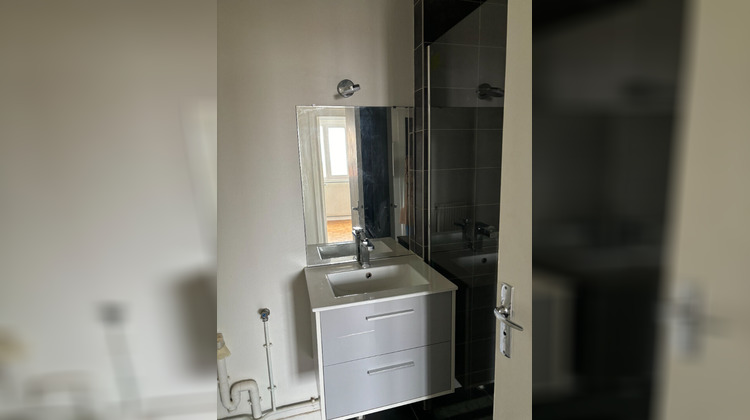 Ma-Cabane - Location Appartement CLERMONT-FERRAND, 41 m²