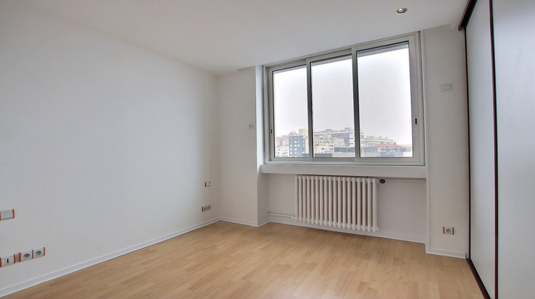 Ma-Cabane - Location Appartement Clermont-Ferrand, 120 m²