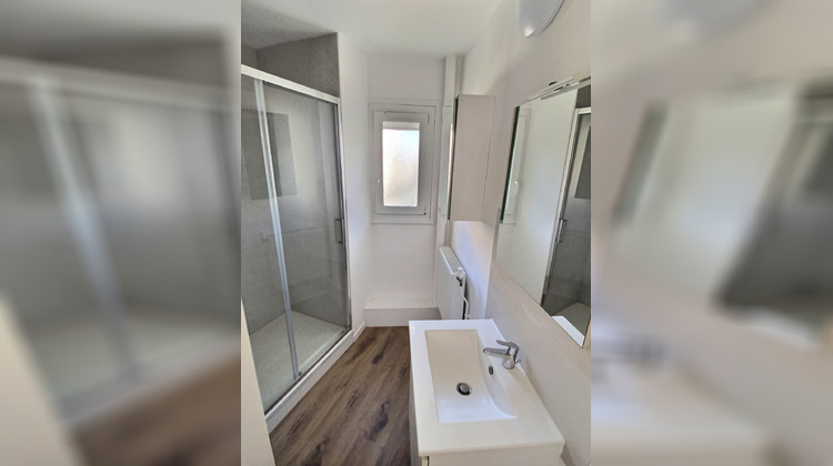 Ma-Cabane - Location Appartement Clermont-Ferrand, 51 m²