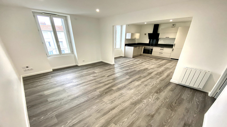 Ma-Cabane - Location Appartement CLERMONT-FERRAND, 66 m²