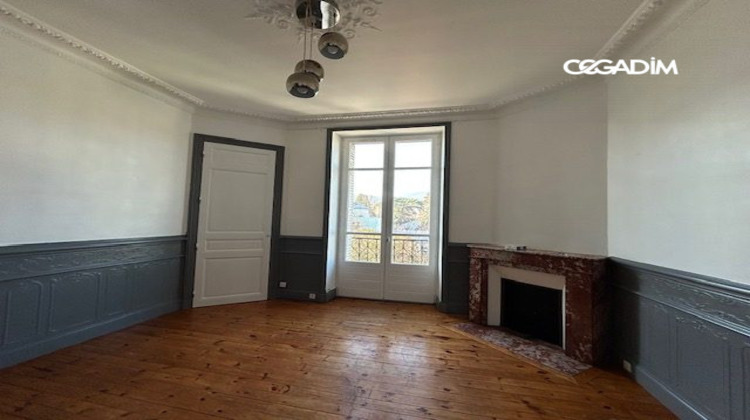 Ma-Cabane - Location Appartement Clermont-Ferrand, 63 m²