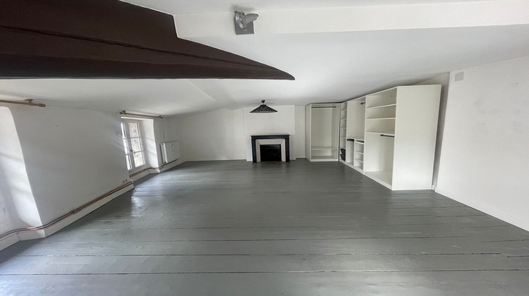 Ma-Cabane - Location Appartement CLERMONT-FERRAND, 190 m²