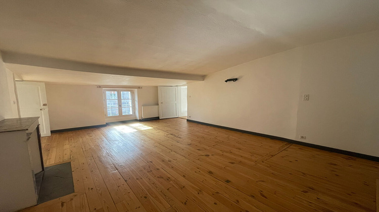 Ma-Cabane - Location Appartement CLERMONT-FERRAND, 190 m²