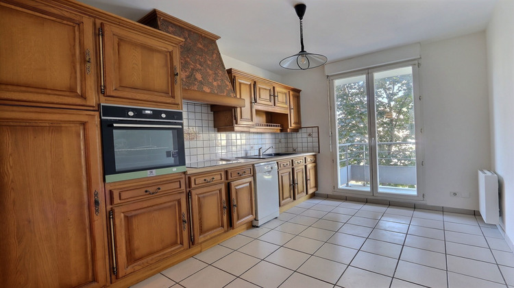 Ma-Cabane - Location Appartement Clermont-Ferrand, 74 m²