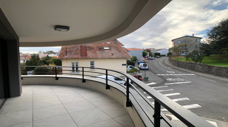 Ma-Cabane - Location Appartement CLERMONT-FERRAND, 63 m²