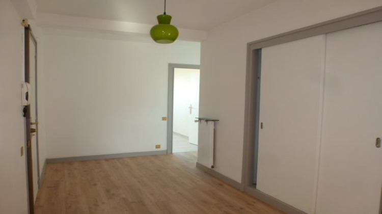 Ma-Cabane - Location Appartement CLERMONT FERRAND, 77 m²