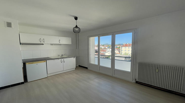 Ma-Cabane - Location Appartement CLERMONT-FERRAND, 49 m²