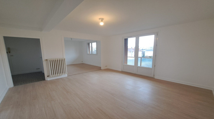 Ma-Cabane - Location Appartement CLERMONT FERRAND, 67 m²