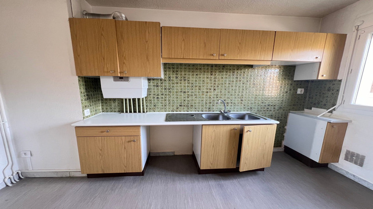 Ma-Cabane - Location Appartement CLERMONT FERRAND, 76 m²