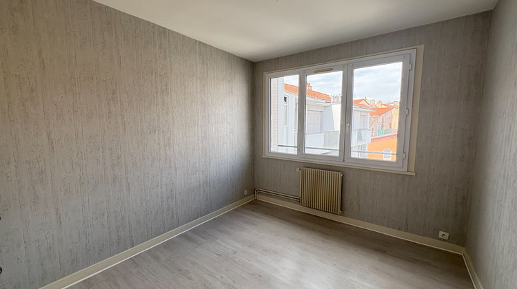 Ma-Cabane - Location Appartement CLERMONT-FERRAND, 67 m²