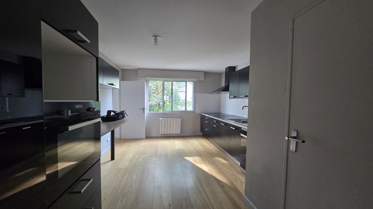 Ma-Cabane - Location Appartement Clermont-Ferrand, 119 m²