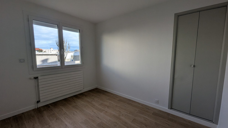 Ma-Cabane - Location Appartement CLERMONT FERRAND, 68 m²