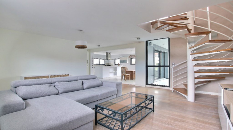 Ma-Cabane - Location Appartement Clermont-Ferrand, 107 m²