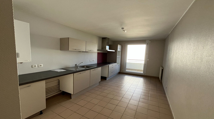 Ma-Cabane - Location Appartement CLERMONT-FERRAND, 89 m²