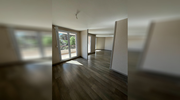 Ma-Cabane - Location Appartement CLERMONT-FERRAND, 89 m²