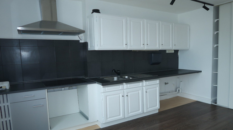 Ma-Cabane - Location Appartement CLERMONT FERRAND, 75 m²