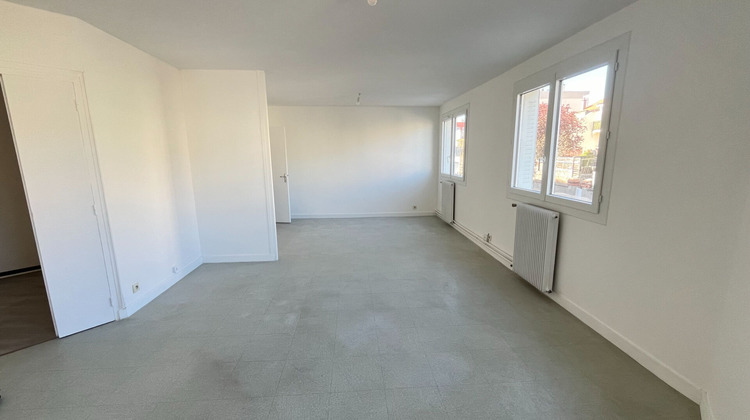 Ma-Cabane - Location Appartement CLERMONT-FERRAND, 76 m²